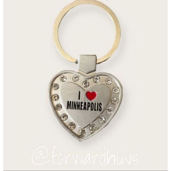 Bundle Sale 3 for $15 | Charming Keepsake | I Heart Minneapolis | Keychain - Picture 5 of 6